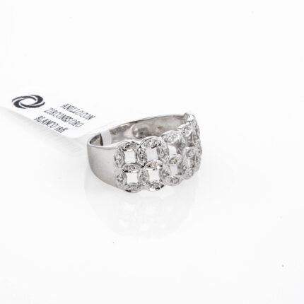 ANILLO CON ZIRCONES ORO BLANCO 18K