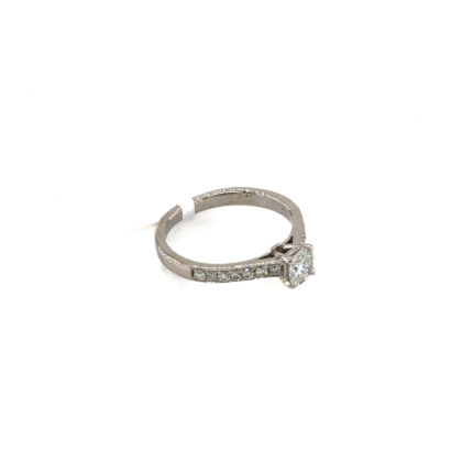 ANILLO ORO BLANCO P. FINA 0,64 CT APROX